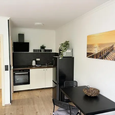 Apartment Monteurwohnung In Koeln-kalk Cologne