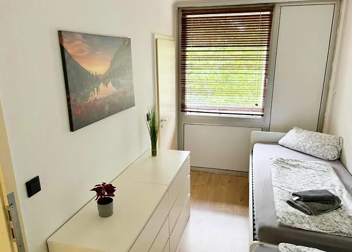 Monteurwohnung In Koeln-kalk Κολωνία